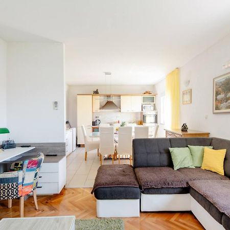 ソリンApartman Jamアパートメント エクステリア 写真