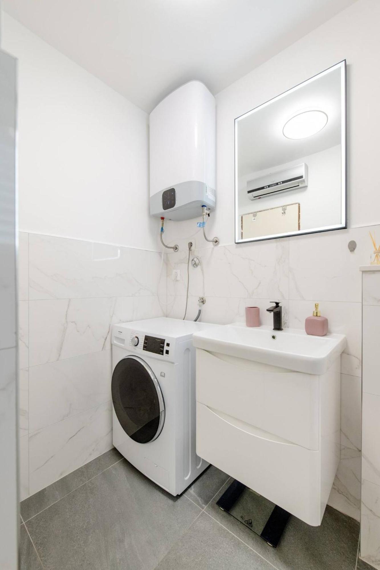 ソリンApartman Jamアパートメント エクステリア 写真