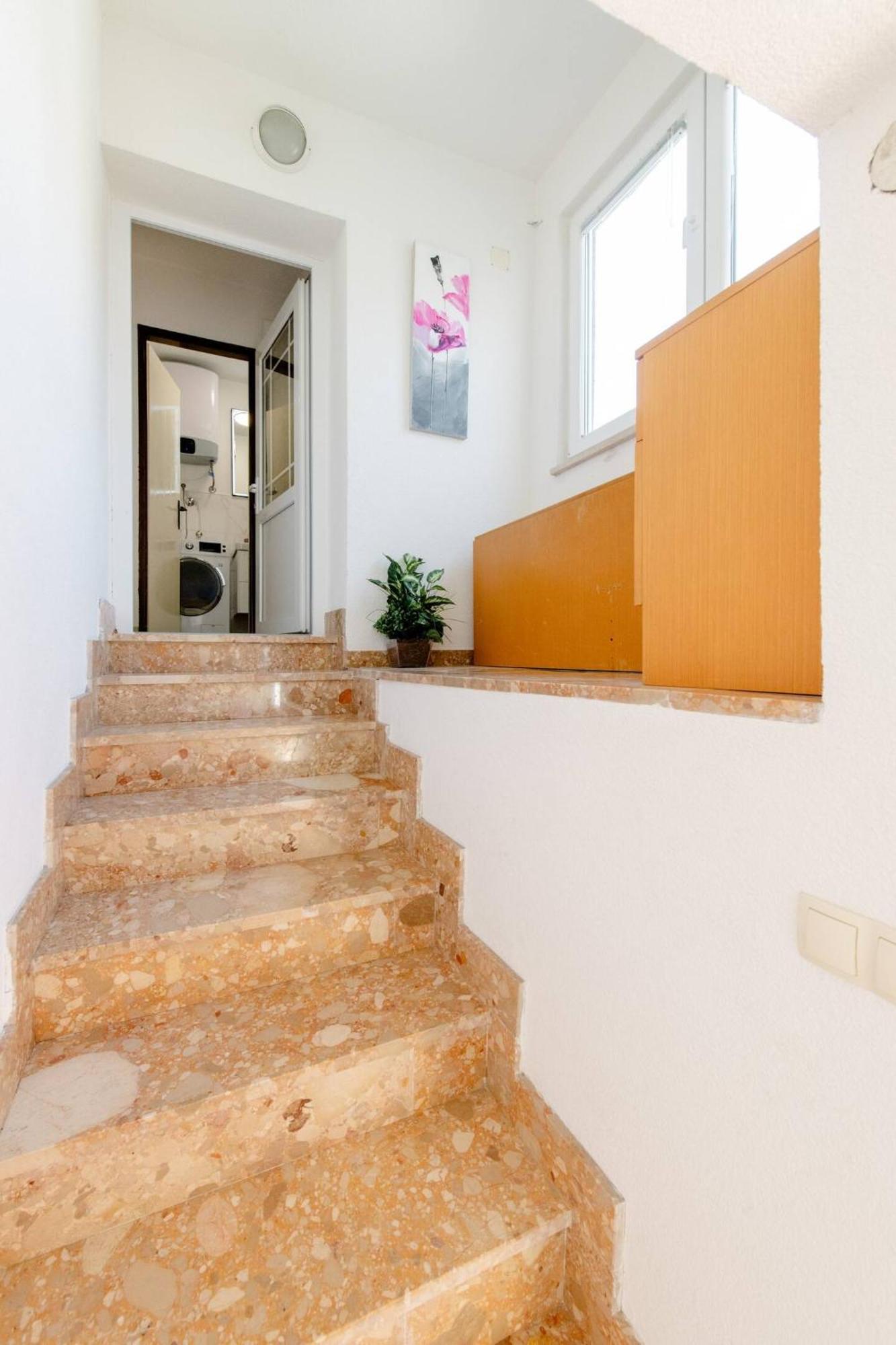 ソリンApartman Jamアパートメント エクステリア 写真